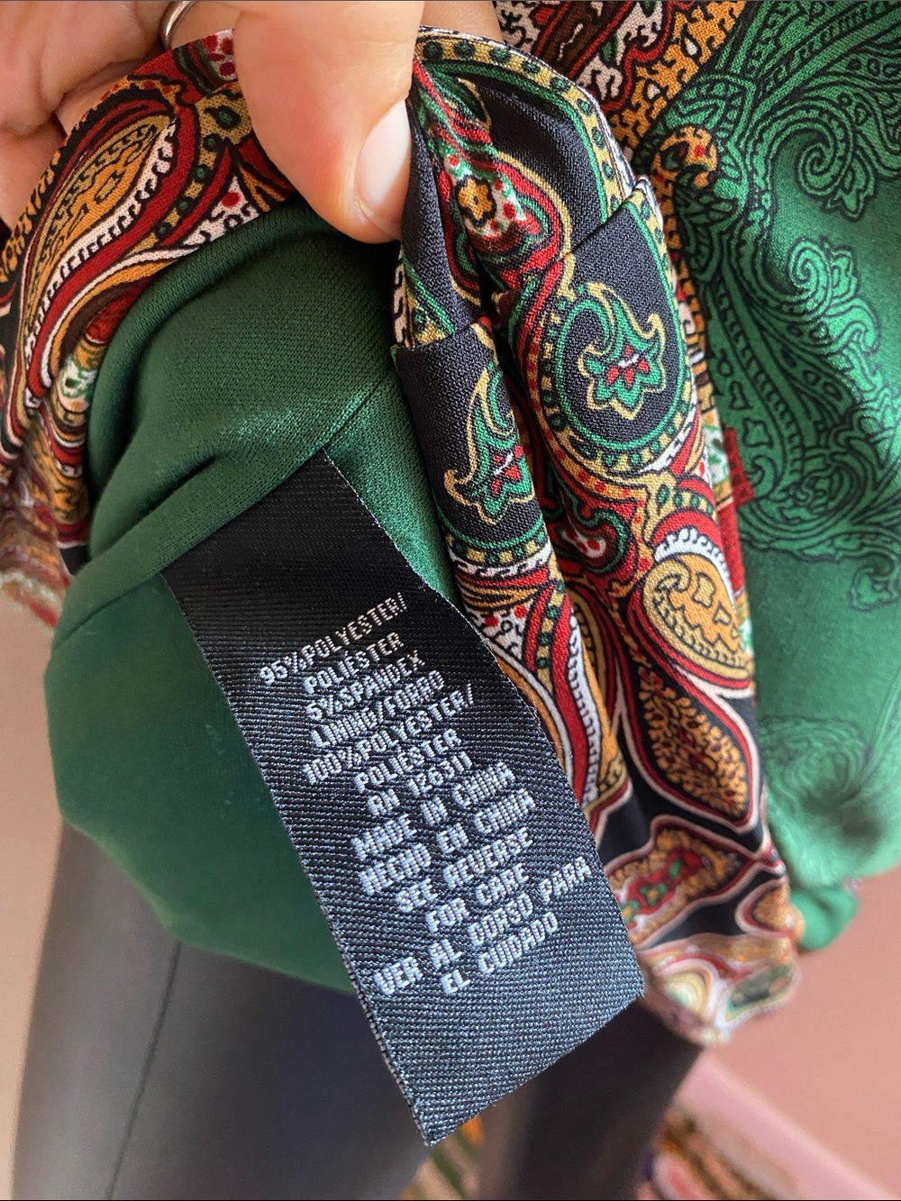 Ronni Nicole Green Paisley Print Shift Dress - Picture 8 of 8